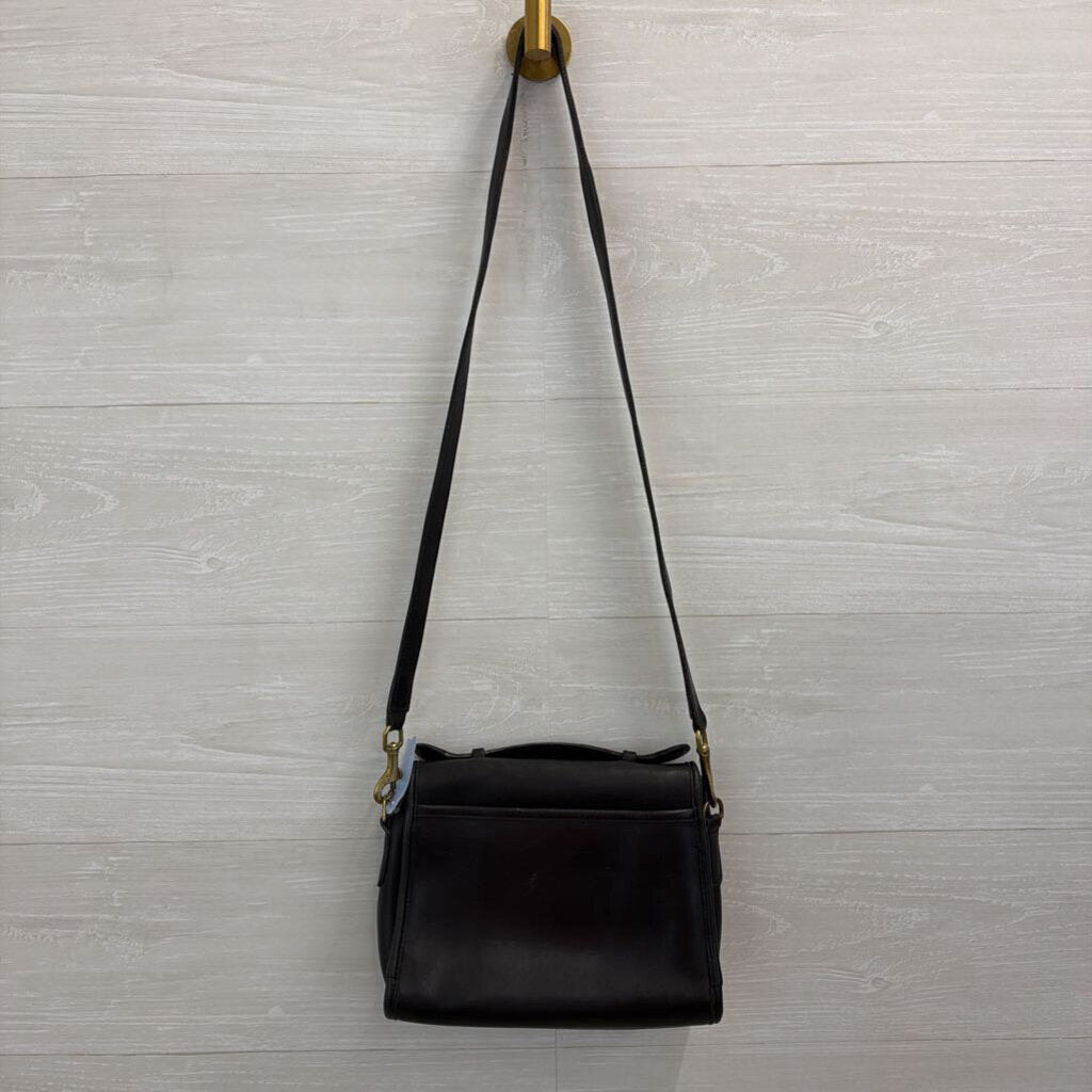 Vintage Coach Black Leather Court Bag