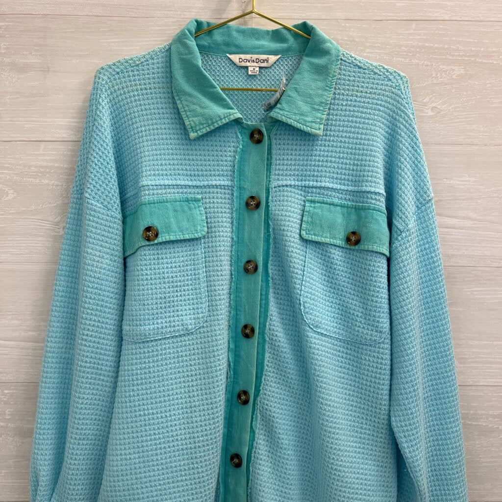 Davi and Dani Blue Textured Long Sleeve Button Down Top Medium