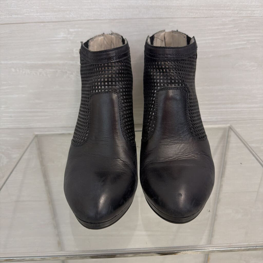 Nero Giardini Black Leather Mesh Round Toe Ankle Boots 38