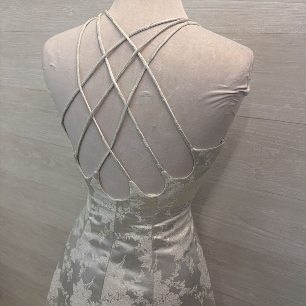 Onyx Nite Vintage High Neck Formal Gown 8