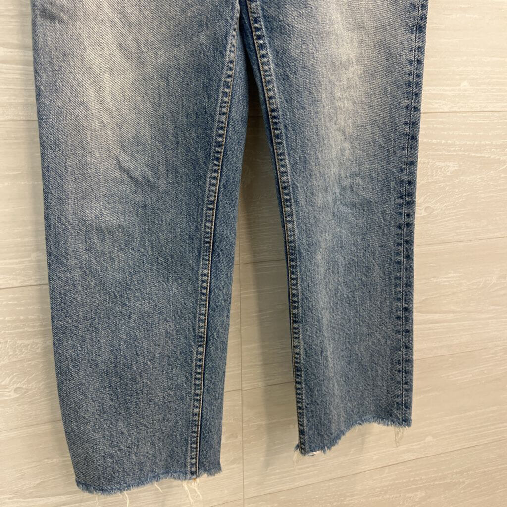 Boyish Light Wash High Rise Mom Jeans 26