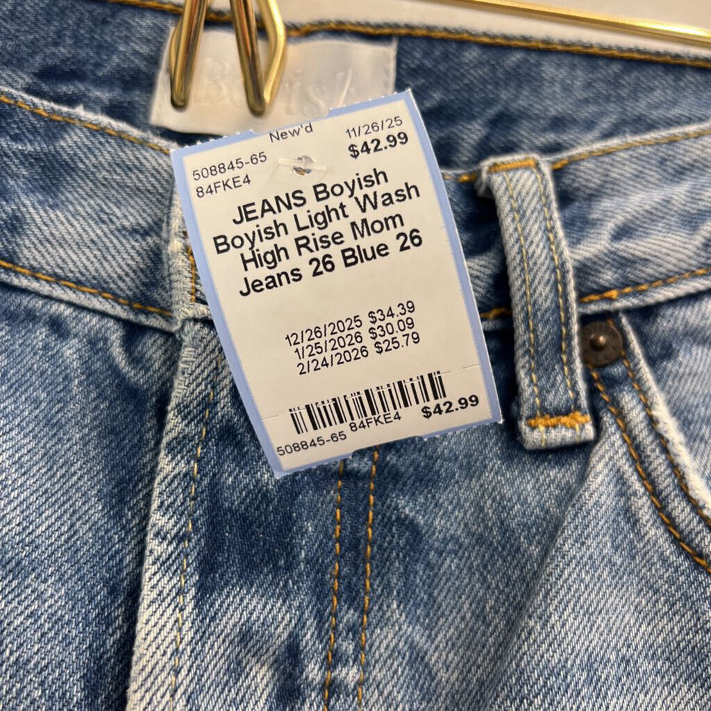 Boyish Light Wash High Rise Mom Jeans 26