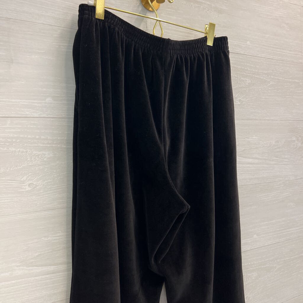 Alfred Dunner Black Velvet Wide Leg Pull On Pants 12