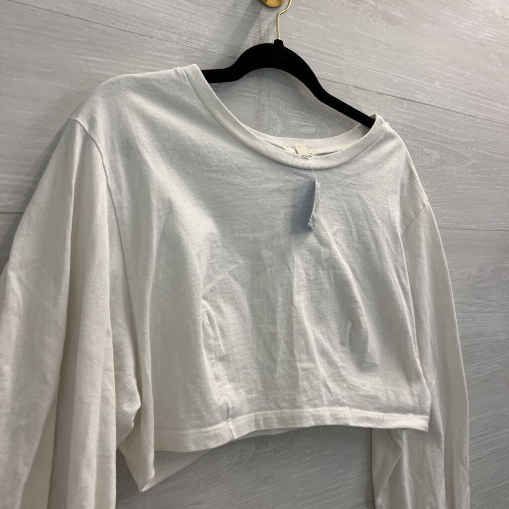 Silence and Noise White Cropped Long Puff Sleeve Top Extra Small