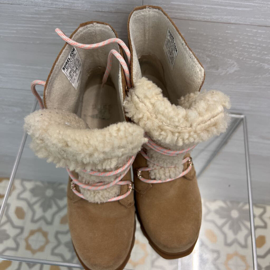 Sorel Joan of Arctic Wedge III Lace Cozy Boots 6.5