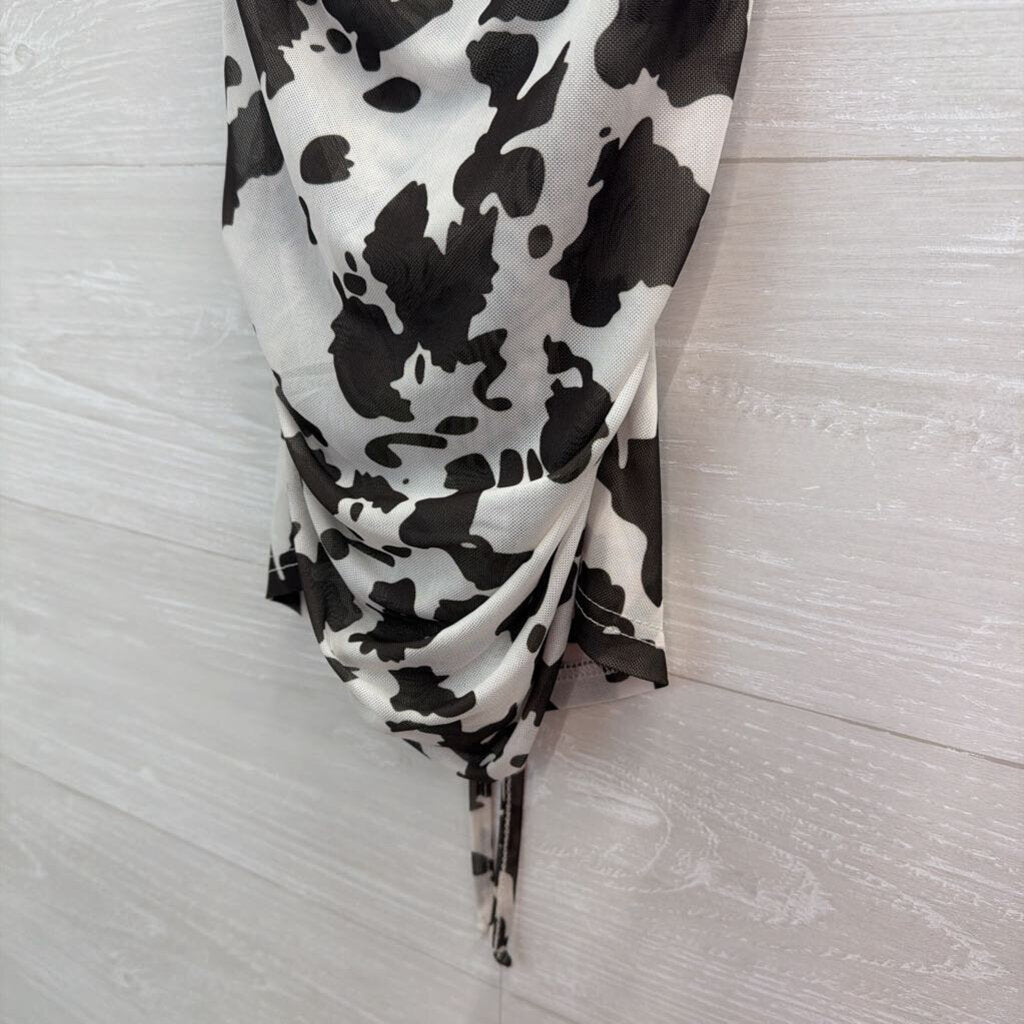 White/ Black Print Lace Up Back Cropped Tank Top Large