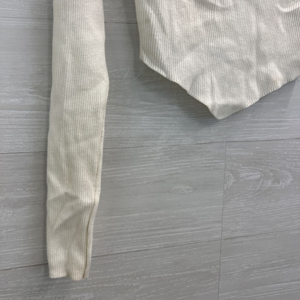 Bittersweet White Ribbed Cropped Long Sleeve Top Large