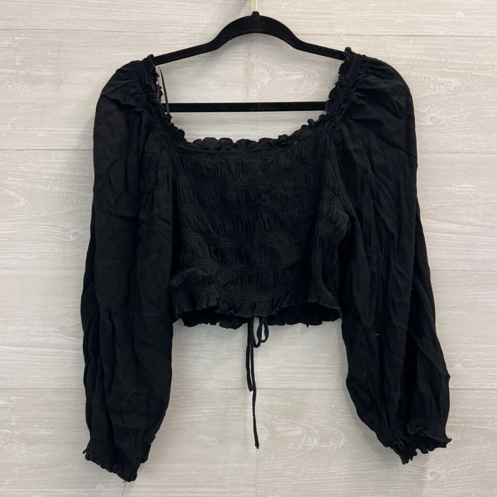 Petal and Thorn Black Smocked Cropped Long Puff Sleeve Top Large