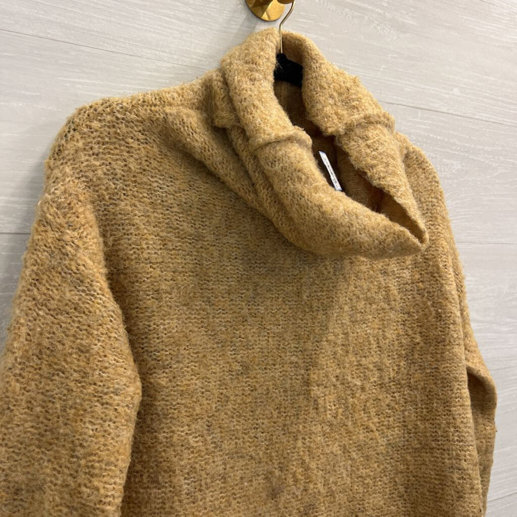 She and Sky Brown Knit Turtleneck Sweater Small