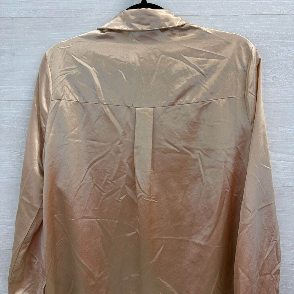 Vici Gold Silky Long Sleeve Button Down Top Medium