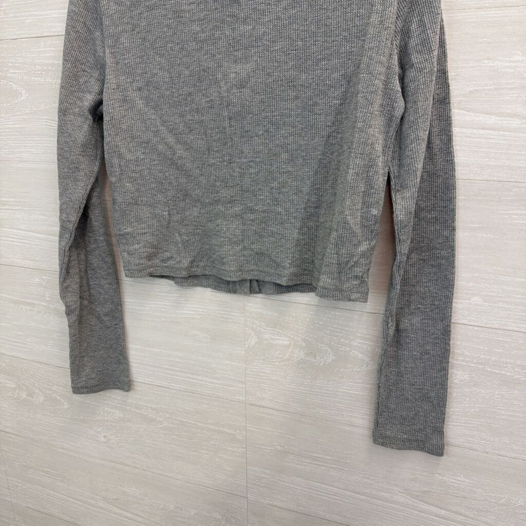 Z Supply Grey Textured Cropped Long Sleeve Henley Top Medium