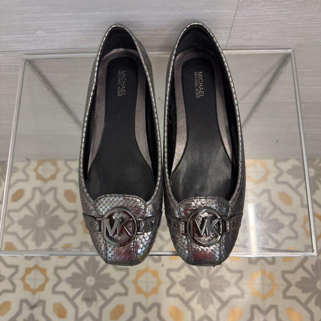 Michael Kors Metallic Grey Fulton Flats 8