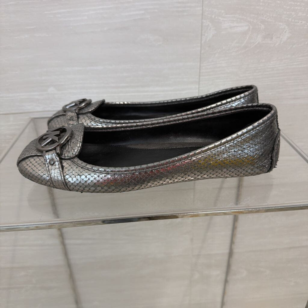 Michael Kors Metallic Grey Fulton Flats 8