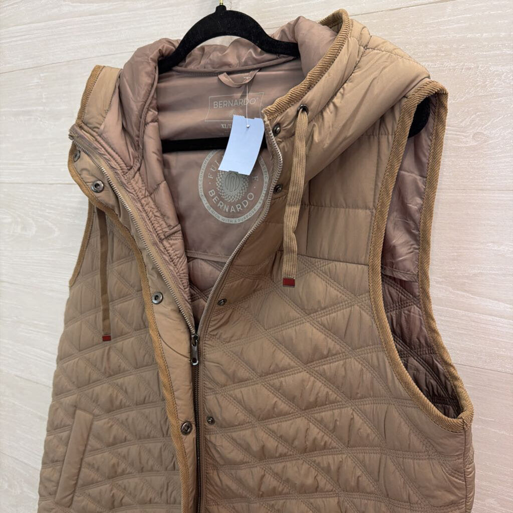 Bernardo Light Brown Quilted Puffer Long Hooded Vest Extra Large