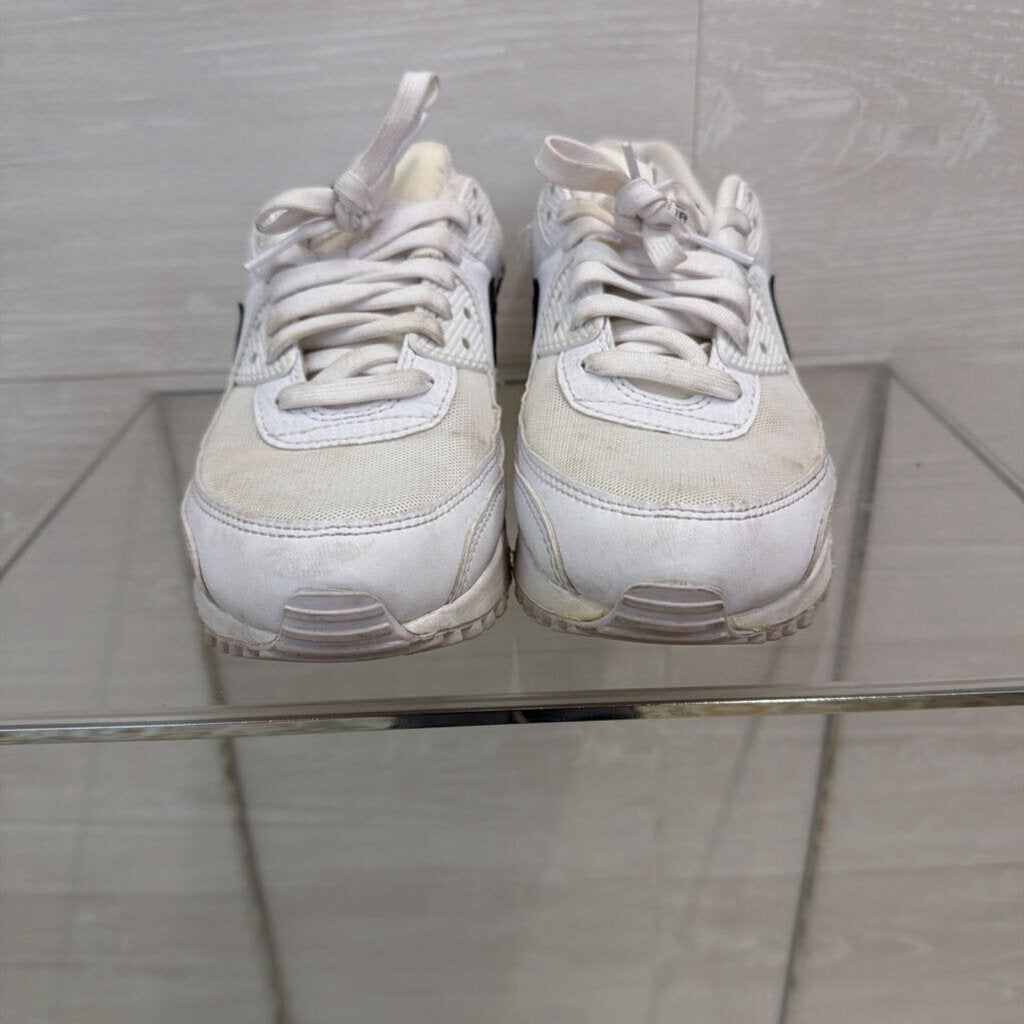 Nike White/ Black Air Max 90 Sneakers 8