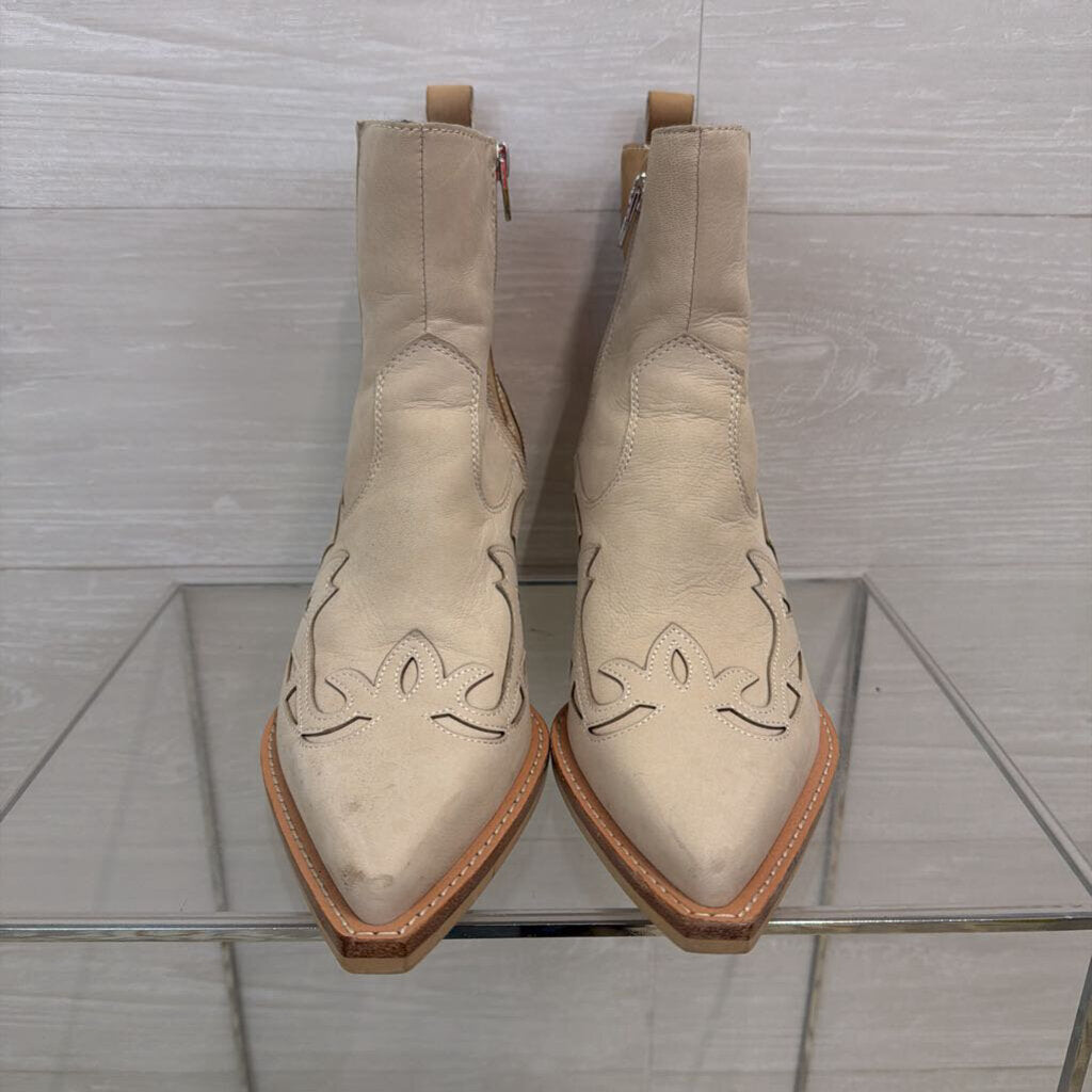 Dolce Vita Cream/ Brown Ramson Western Ankle Boots 8.5