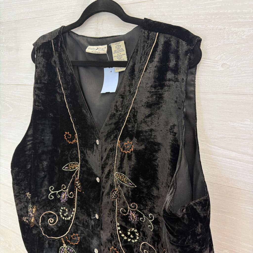 White Stag Black Velvet Embroidered Vest Top 22/24W
