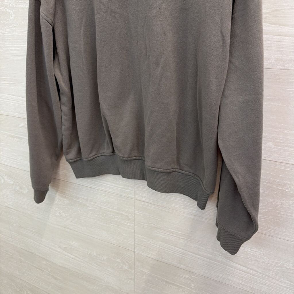 Grey/ White Primrose Hill London Graphic Pullover Medium