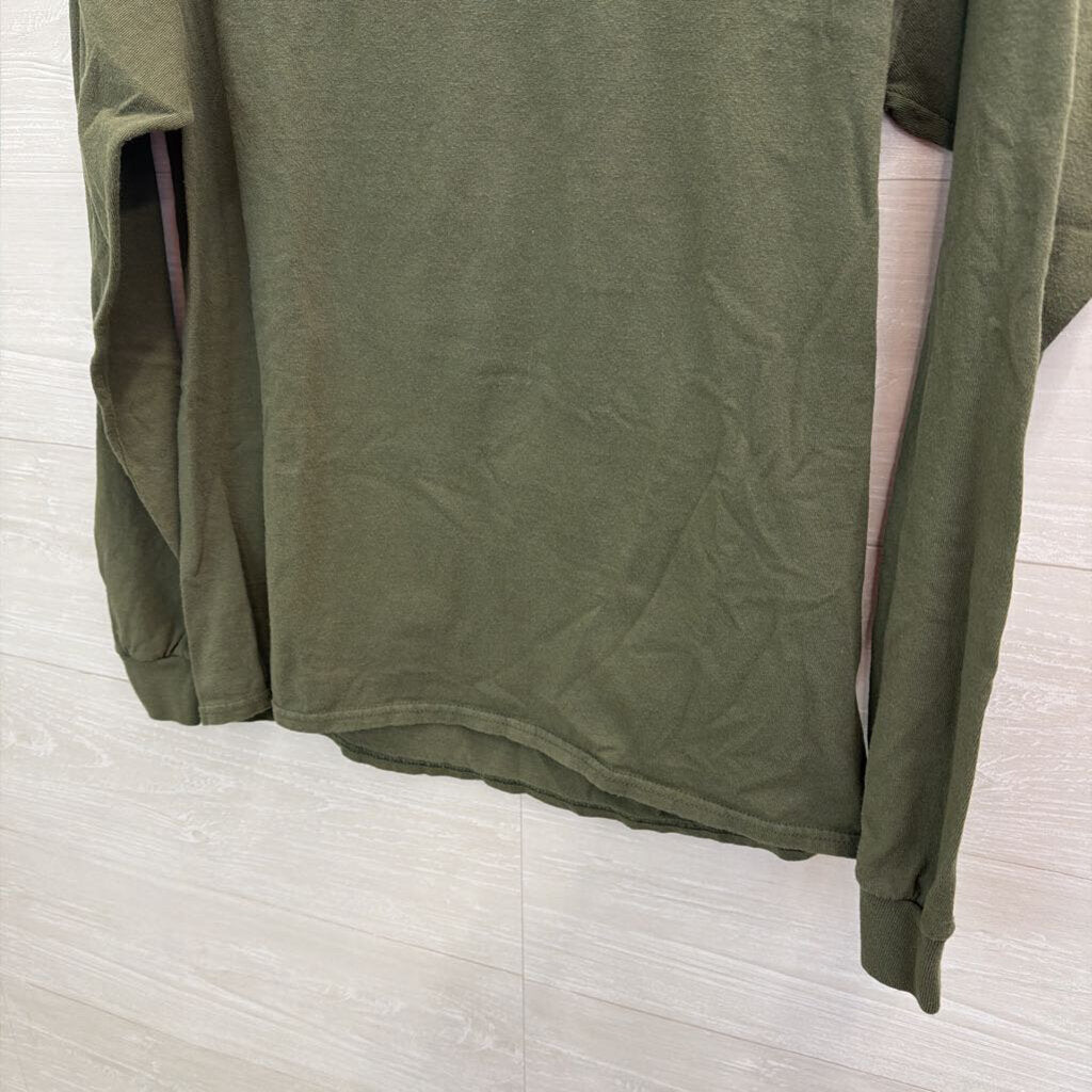 Southern Y'all Green Southern Christmas Long Sleeve Graphic Tee Medium