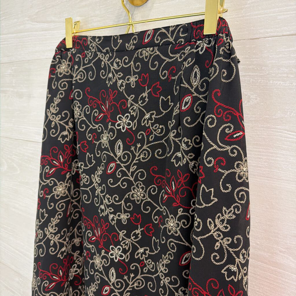 Dressbarn Black/ Cream/ Red Print Maxi Skirt Large