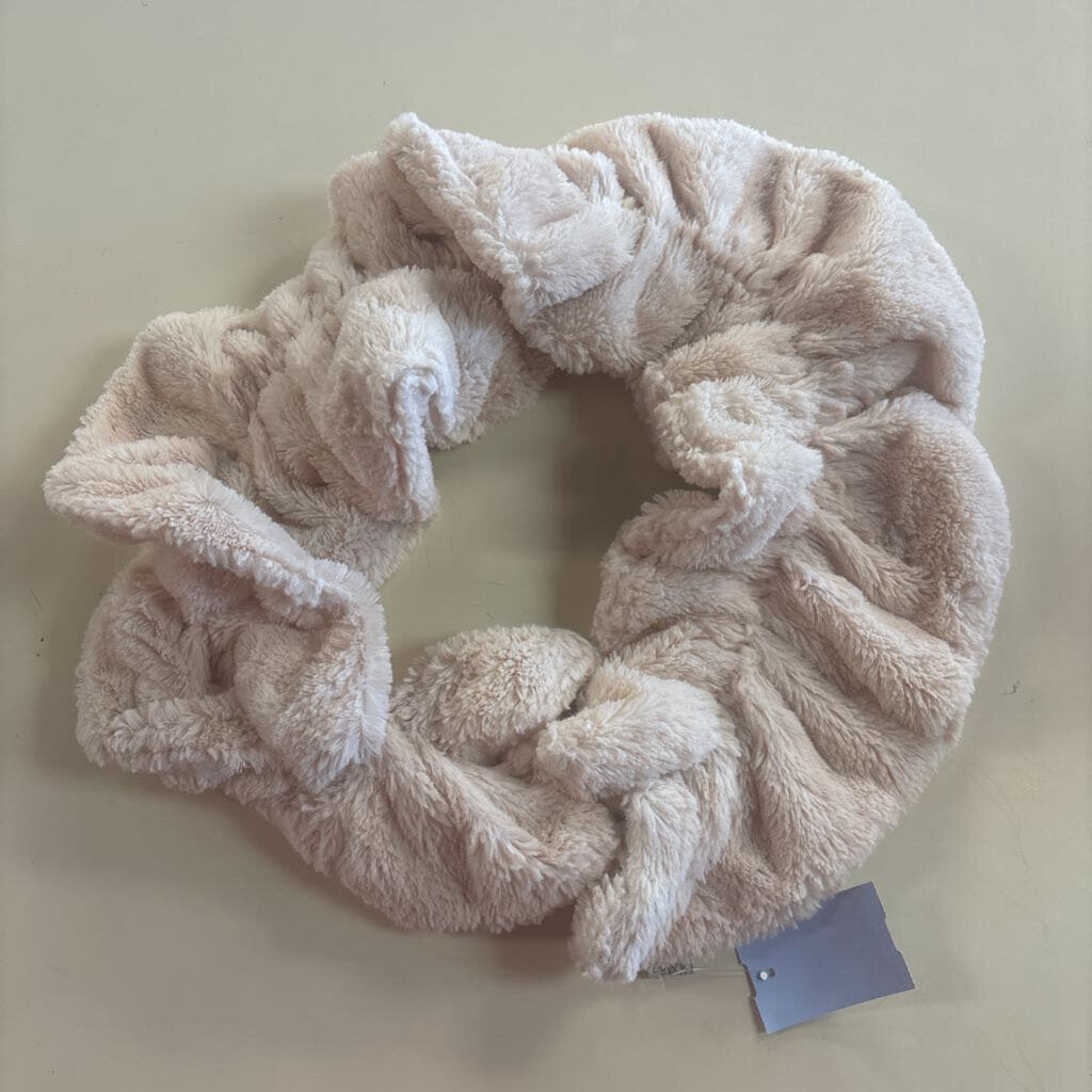 Soft Cream Stretchy Scarf