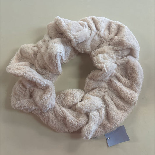 Soft Cream Stretchy Scarf