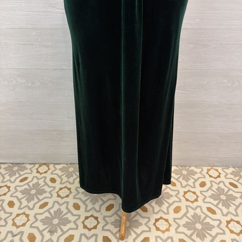Revelry Dark Green Velvet Short Sleeve Long Formal Dress 6