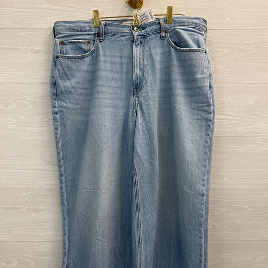 Abercrombie and Fitch Light Wash The Wide Leg High Rise Jeans 32