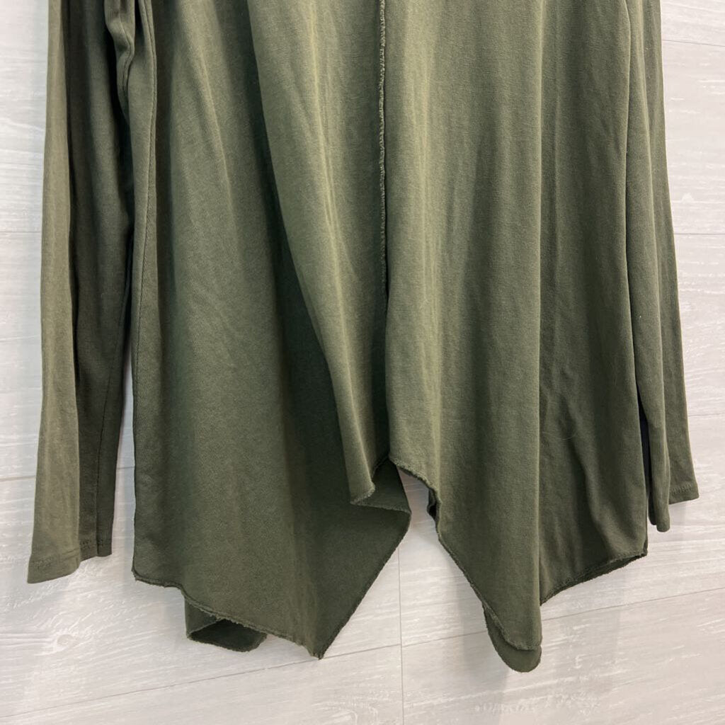 Saga Green Long Sleeve V Neck Top Medium