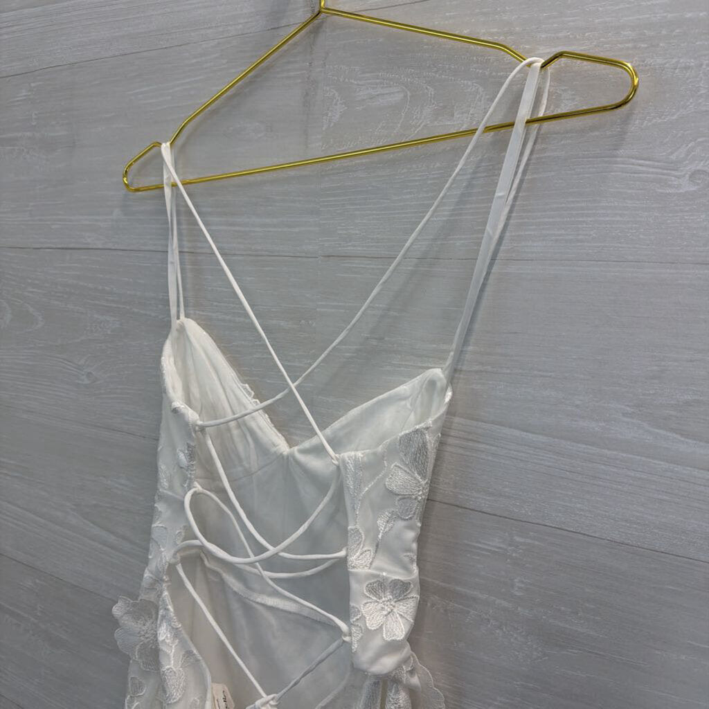 Selfie Leslie White Embroidered Flower Lace Mini Dress Medium