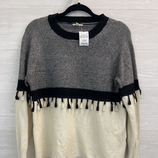 Gilli Cream/ Black Tassel Detail Sweater Small