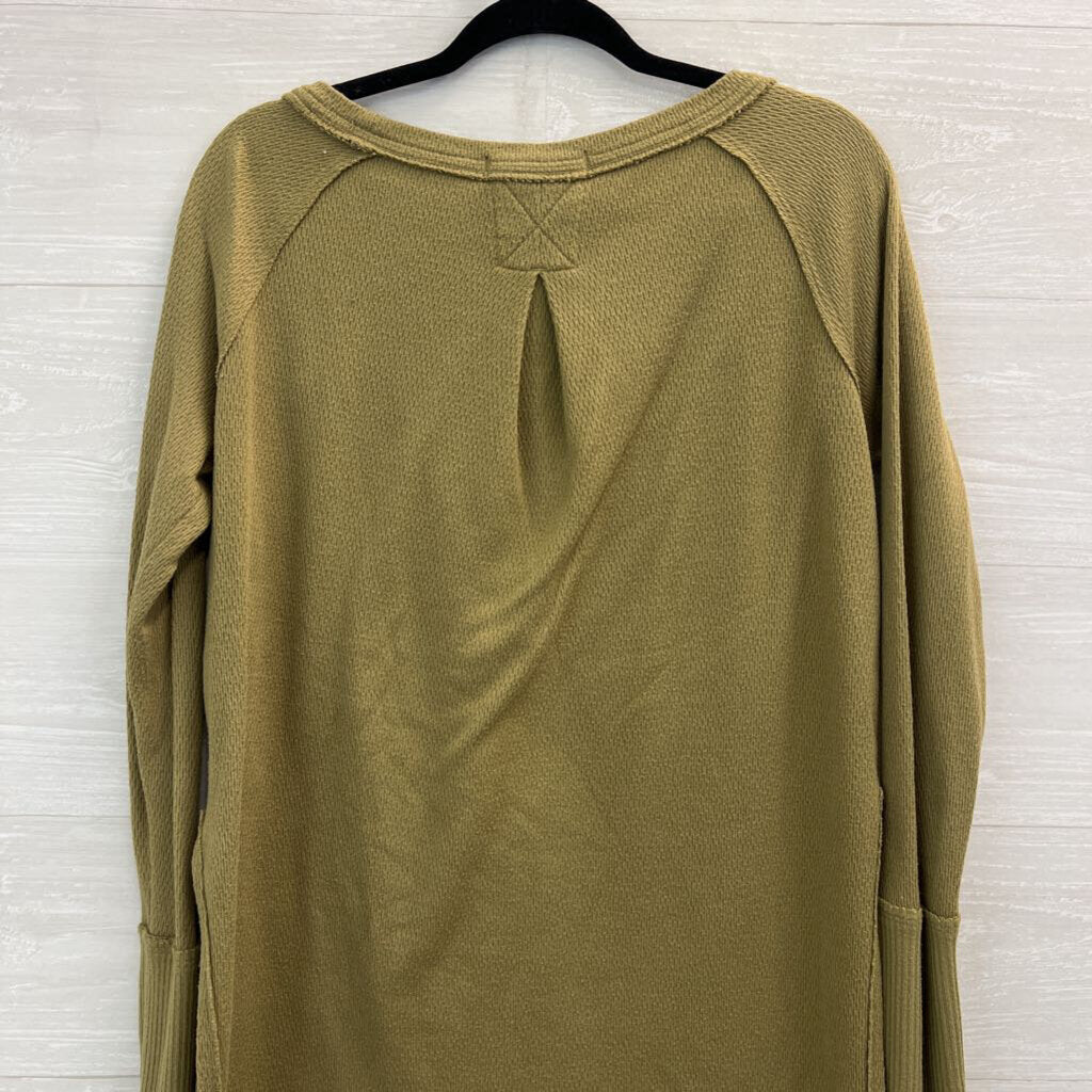 We The Free Green Textured Long Sleeve Top Medium