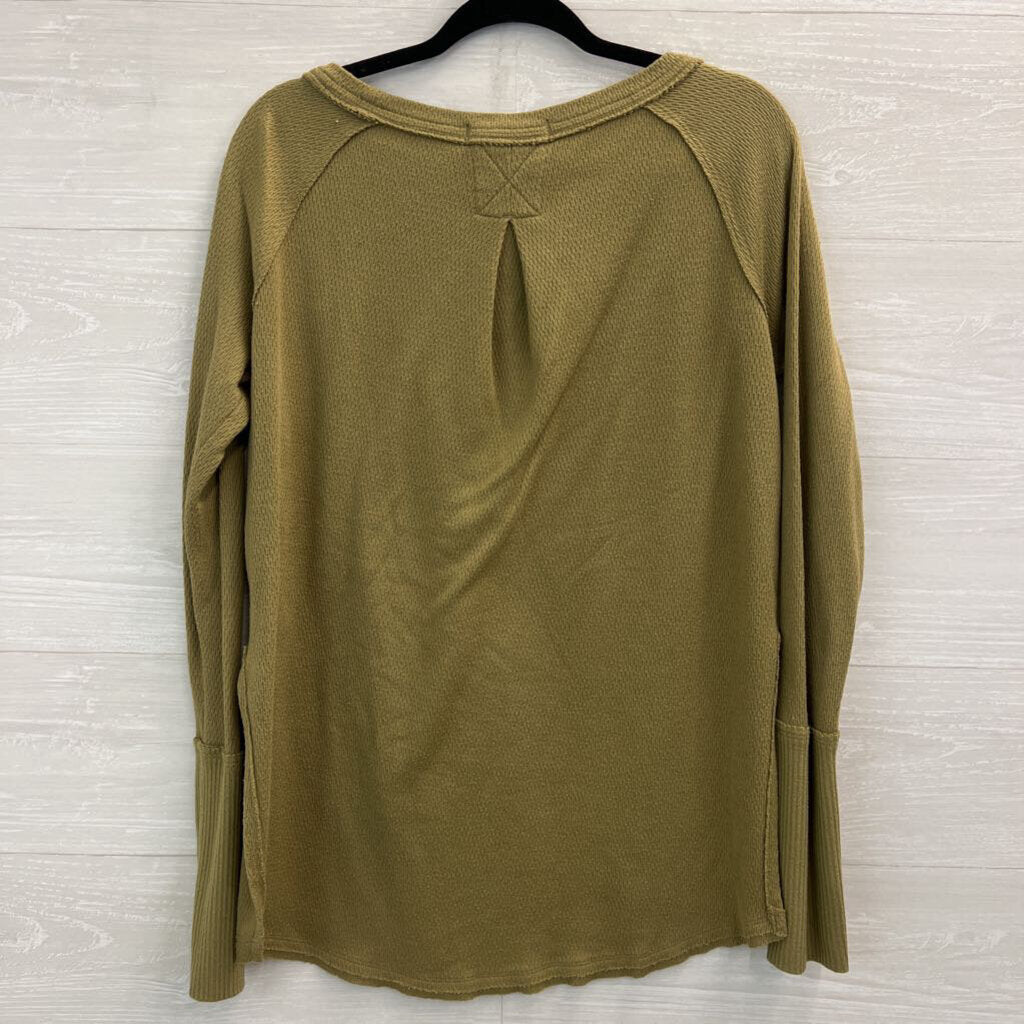 We The Free Green Textured Long Sleeve Top Medium