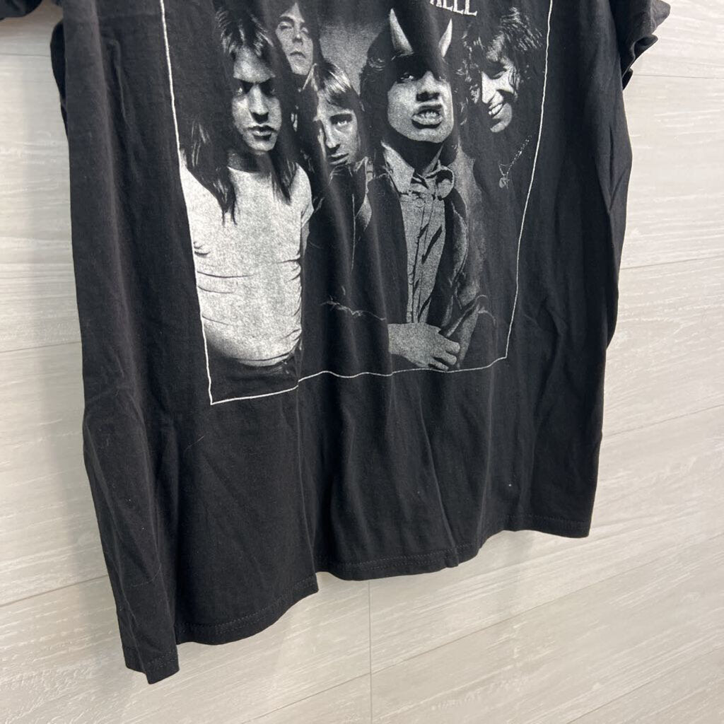 ACDC Black Short Sleeve Graphic Tee Large