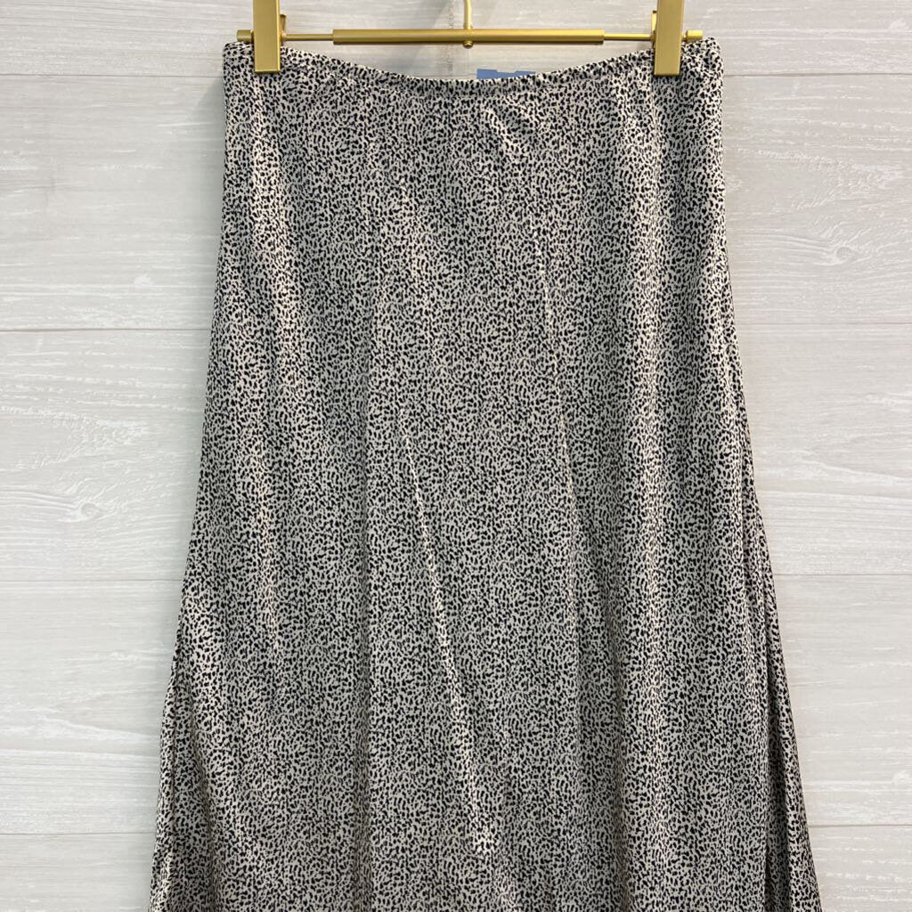 Sienna Sky Beige/ Black Silky Print Midi Skirt Large