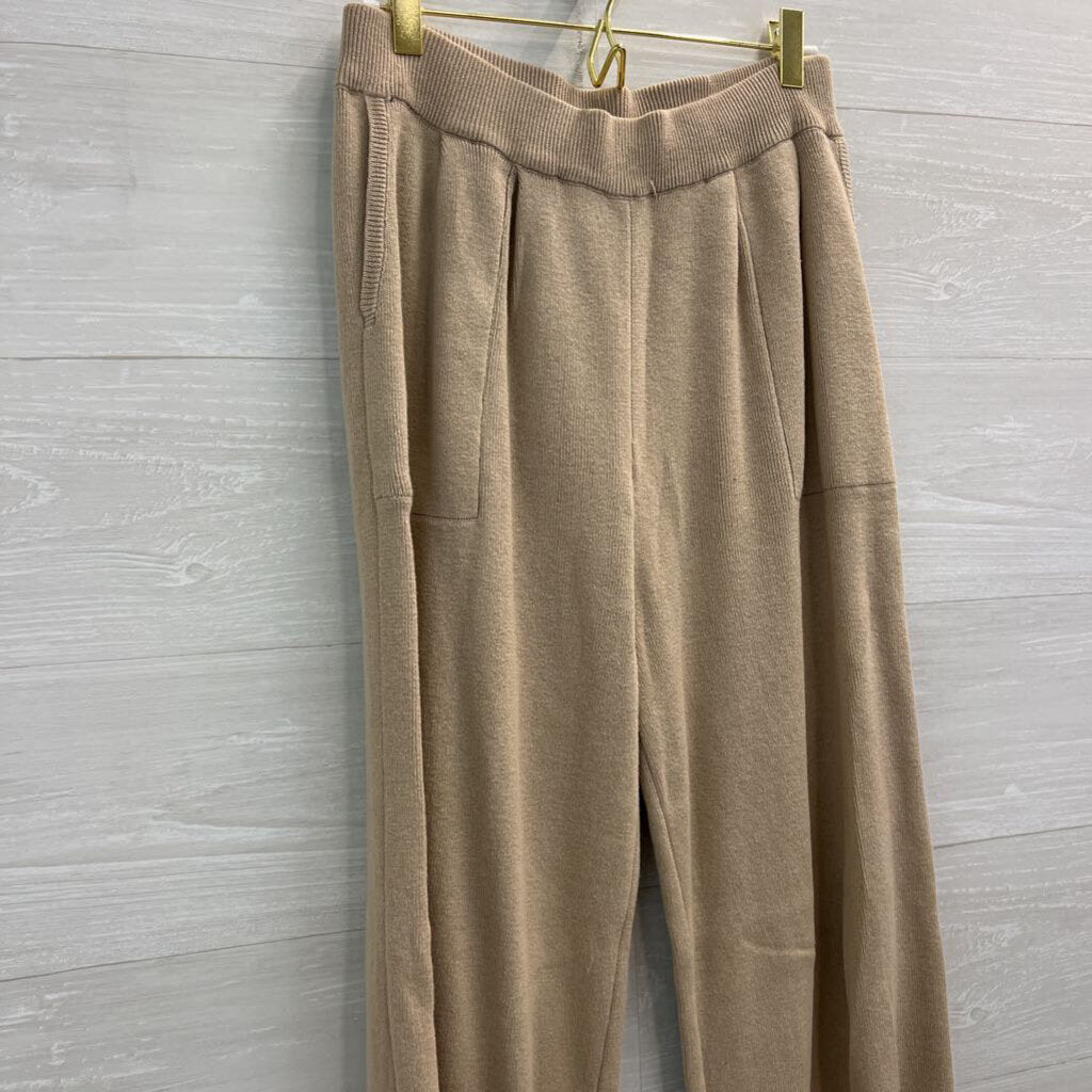 Brown Knit Boxy Mock Neck Top/ Sweater Pants Set Large