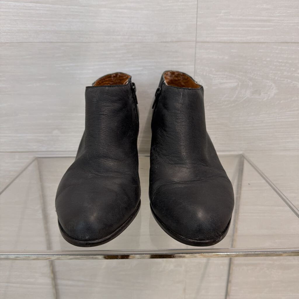 Lucky Brand Black Leather Ankle Booties 9