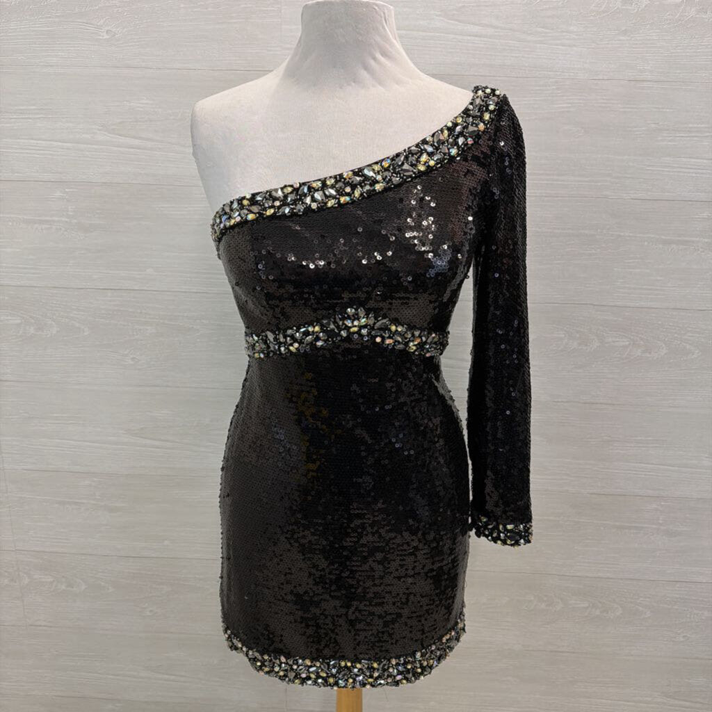 Mori Lee Black Sequin One Shoulder Long Sleeve Short Formal Dress 7/8