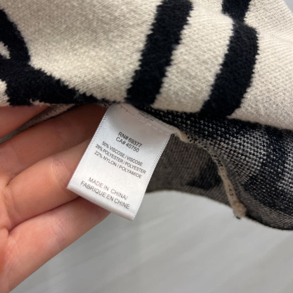 Wynne Layers Cream/ Black Geometric Print Sweater Top 2X