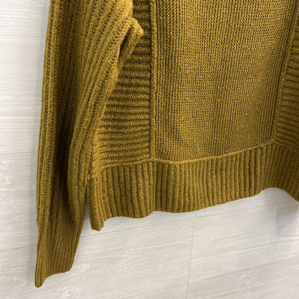 Cabi Olive Green Knit V Neck Sweater Medium