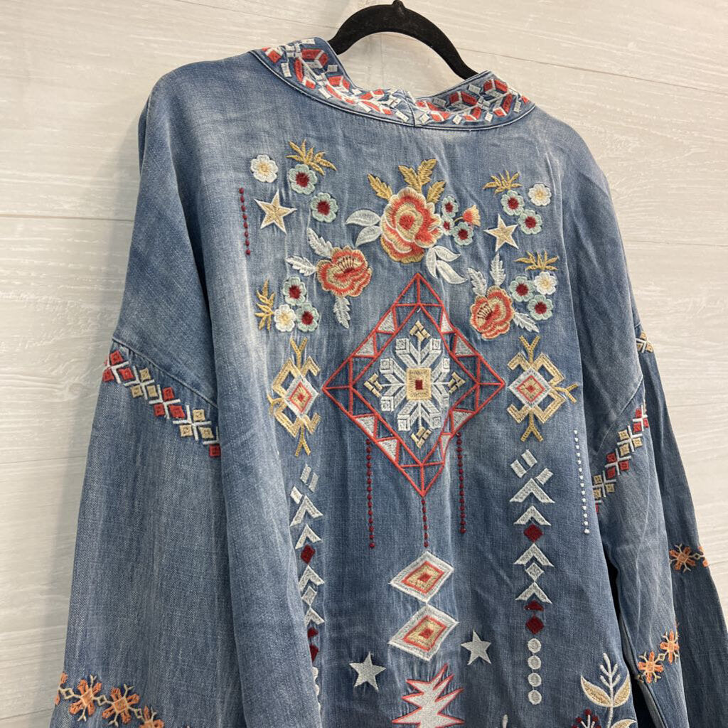 Blue Velvet Blue Chambray/ Multi Color Embroidered Long Sleeve Kimono Top Large