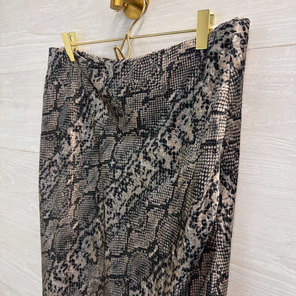 Know One Cares Black/ Beige Silky Snakeskin Print Midi Skirt Large
