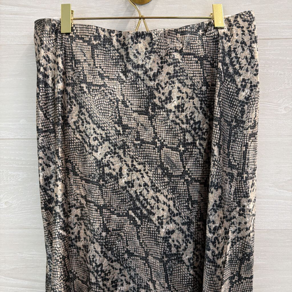 Know One Cares Black/ Beige Silky Snakeskin Print Midi Skirt Large