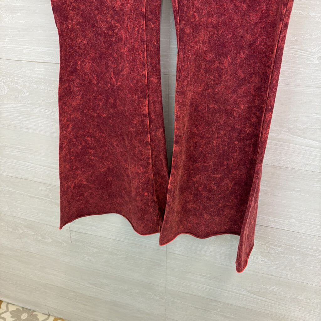 Zenana Brick Red Acid Wash Pull On Bell Bottom Pants Large