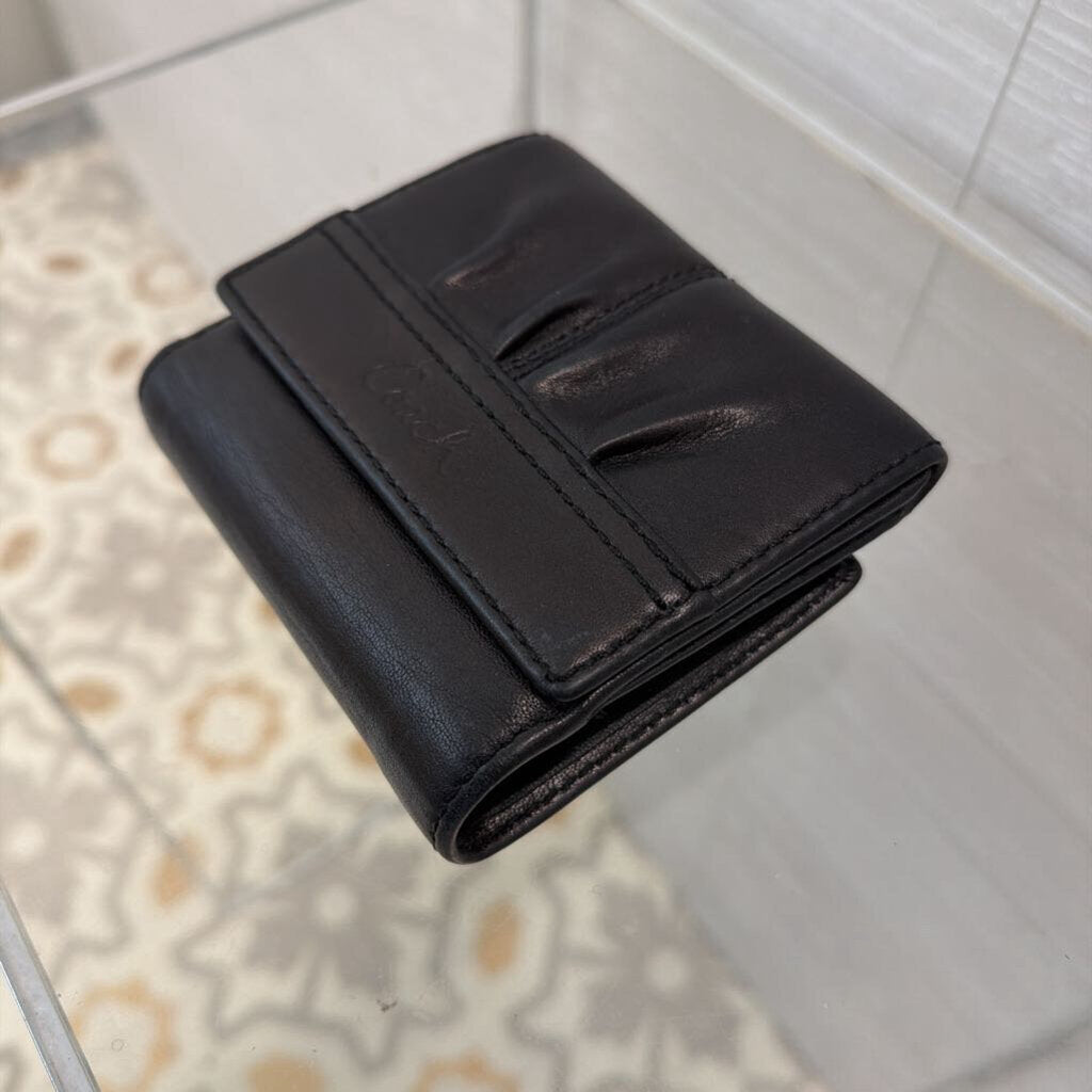 Coach Black Leather Bi Fold Wallet