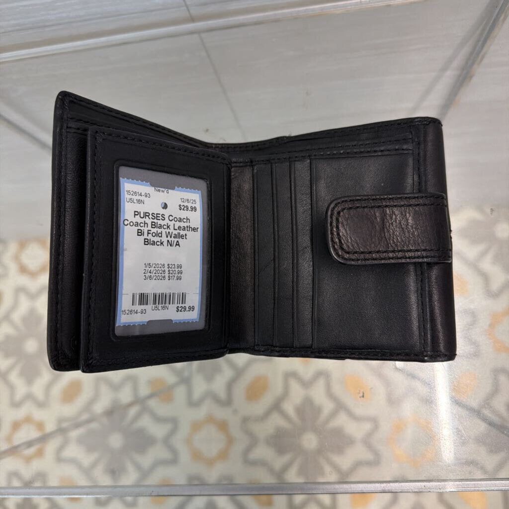 Coach Black Leather Bi Fold Wallet