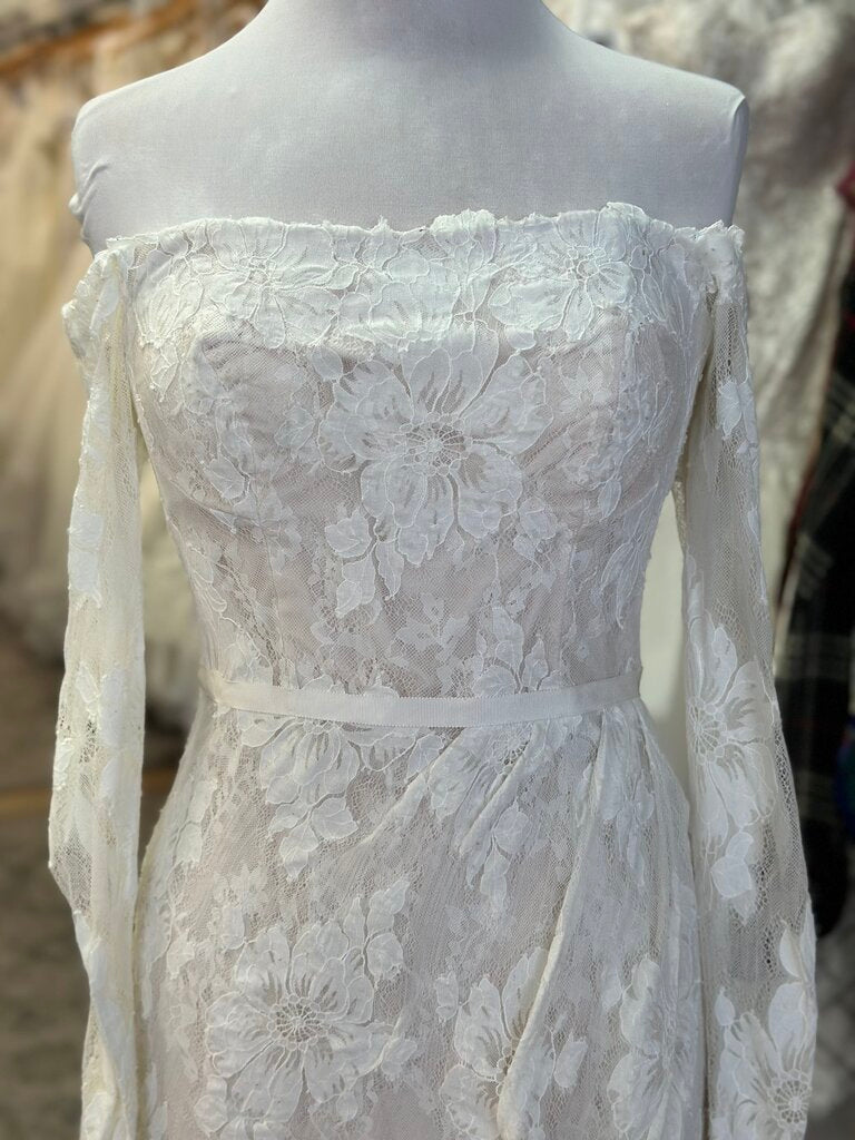 Melissa Sweet Ivory Lace Long Sleeve Bridal Gown 8