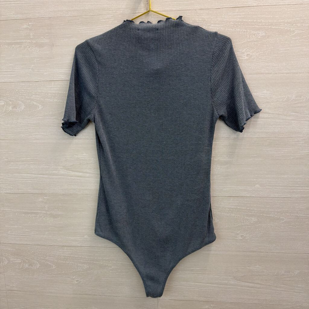 Kaileigh Blue Ribbed Mock Neck Short Sleeve Bodysuit Large