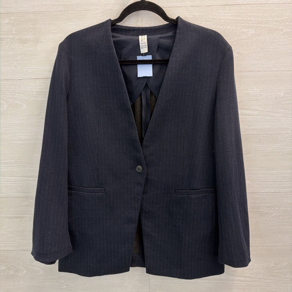 Spanx Navy Pin Stripe Pull On Pants/ Blazer Set Small