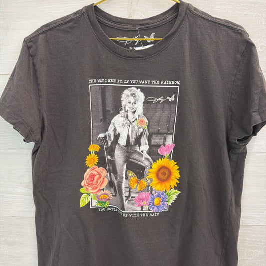 Dolly Grey/ Multi Short Sleeve Graphic Tee Extra Large